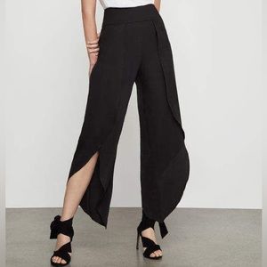 BCBGMAXAZRIA Asymmetrical Cropped Hem Pants Size X-Small